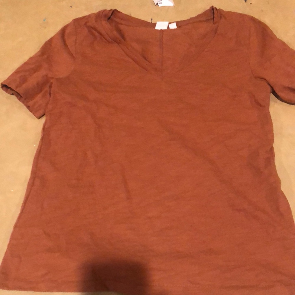 Basic tee